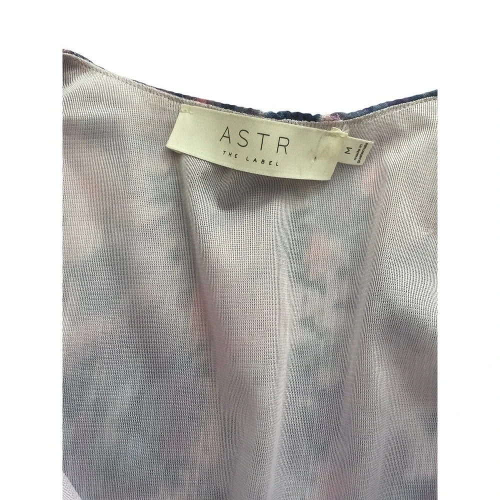 ASTR The Label‎ Pleated Surplice Long Sleeve Top Size M
